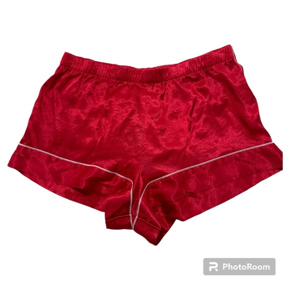 2 Victoria Secret Satin Pajama Shorts Medium - Picture 2 of 8